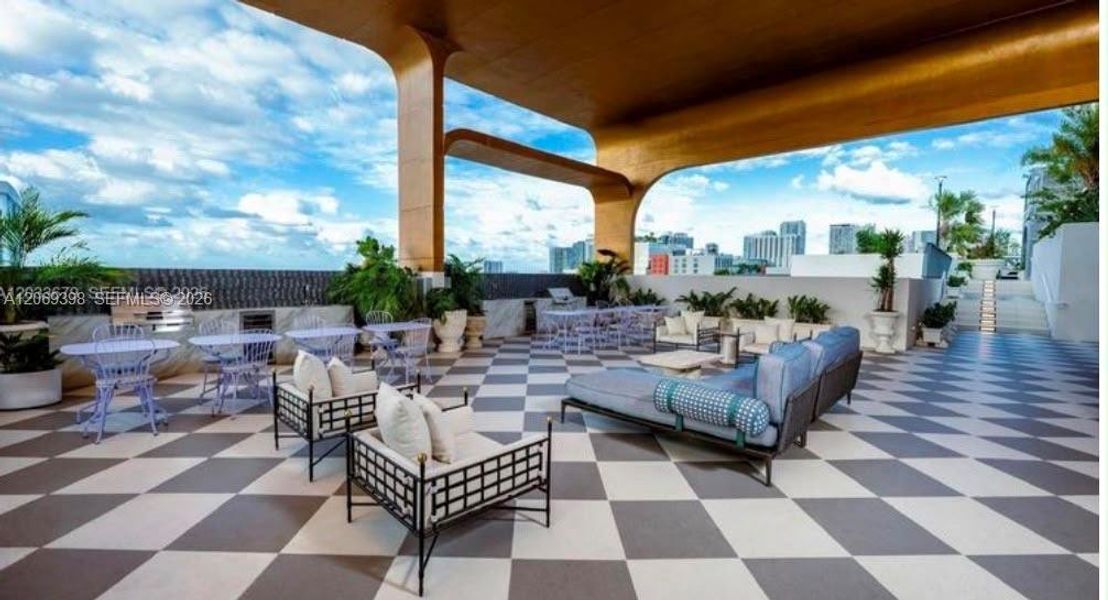 Community amenities in , Miami (Image 5).