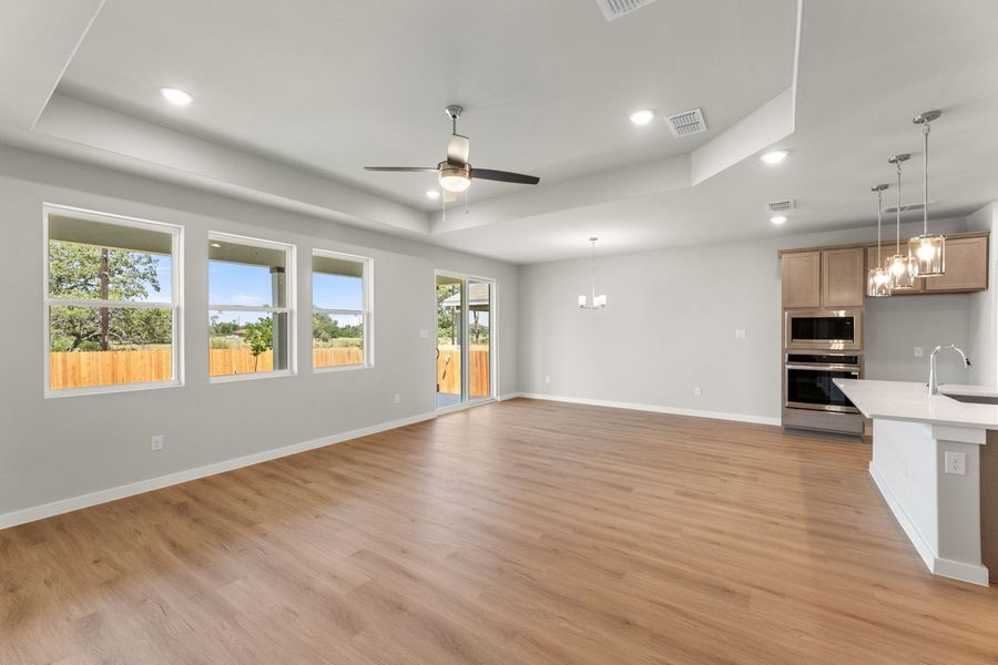 Spacious, unfurnished interior of a new home in Hickory Ridge, Elmendorf (Image 31).