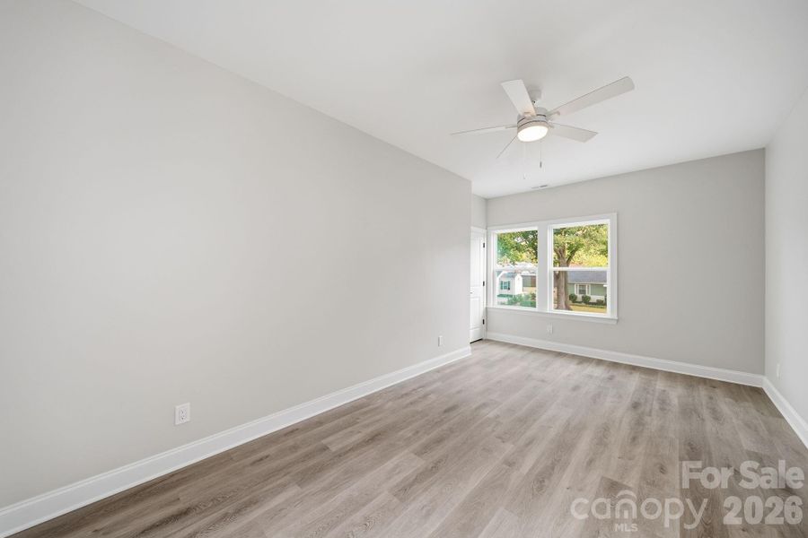Spacious, unfurnished interior of a new home in , Charlotte (Image 25).