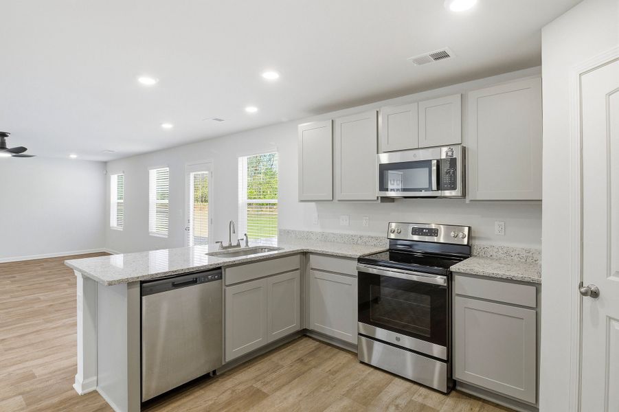 320 Cody Drive, Macon, GA.  - Slide 13