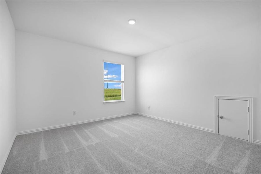 Spacious, unfurnished interior of a new home in River Ridge, Crandall (Image 27). Spacious, unfurnished interior of a new home in River Ridge, Crandall (Image 27).