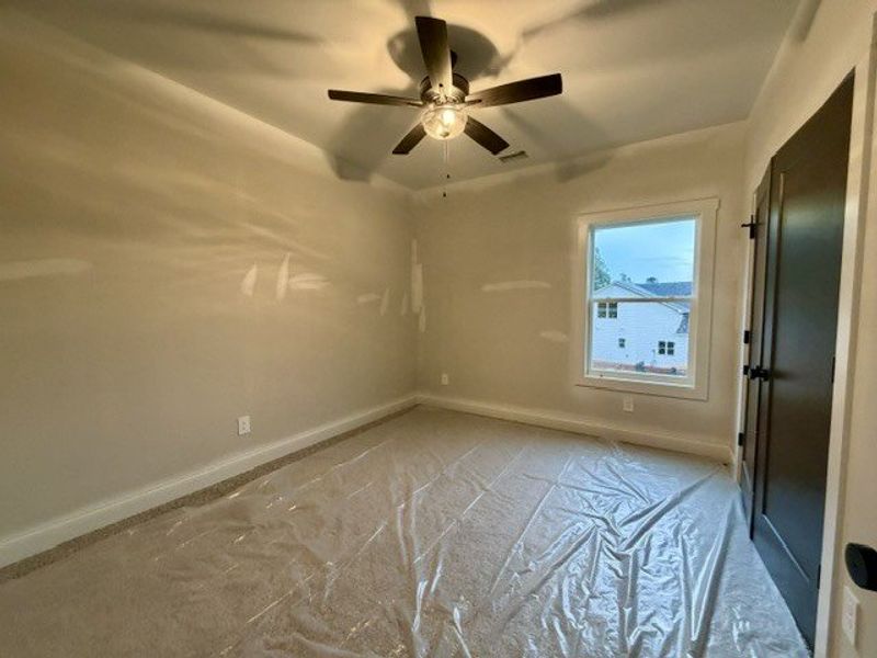 Image 14 of a home in Lakefield.