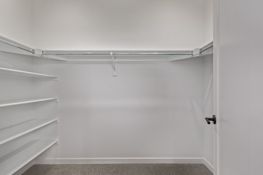 Spacious, unfurnished interior of a new home in Painted Prairie, Aurora (Image 26).