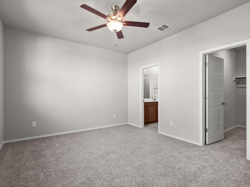 Spacious, unfurnished interior of a new home in Heartland, Heartland (Image 19). Spacious, unfurnished interior of a new home in Heartland, Heartland (Image 19).