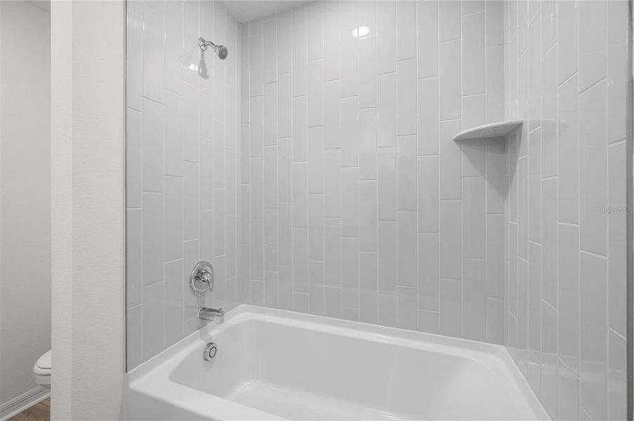 Close-up of interior finishes inside a home in Gum Lake Preserve, Lake Alfred (Image 13).