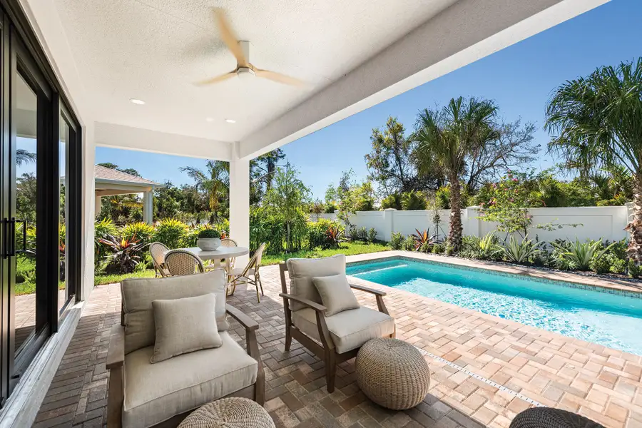 Representative exterior details of a home built from the Eleuthera by GL Homes in Valencia Harbor (55+), Fort Myers (Image 3).