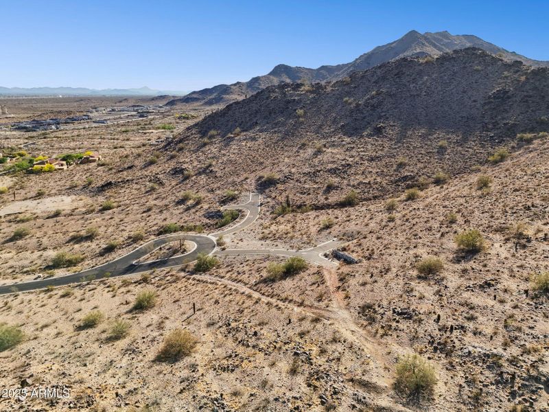 17-web-or-mls-3367-n-highlands-dr-39