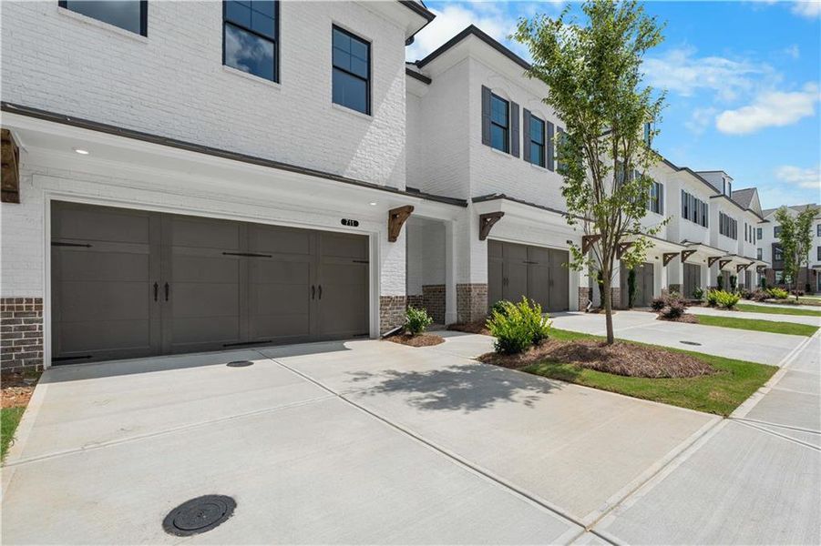 Image 44 of a home in Millcroft Townhomes.