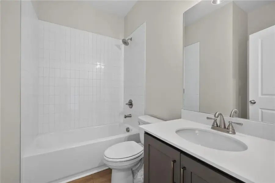 Furnished interior view inside a new home in , Jefferson (Image 10).