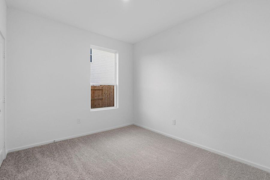 Spacious, unfurnished interior of a new home in Windcress, Baytown (Image 15).