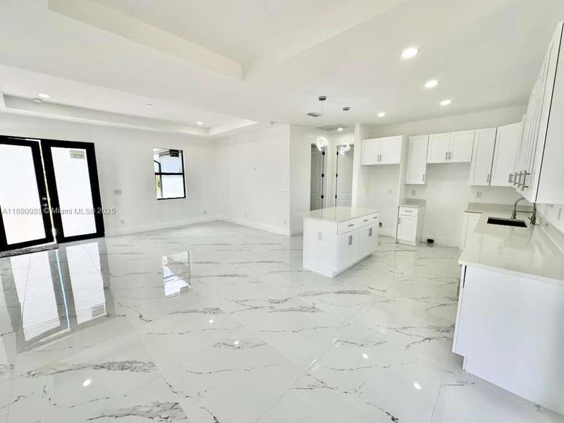 Image 12 of a home in .