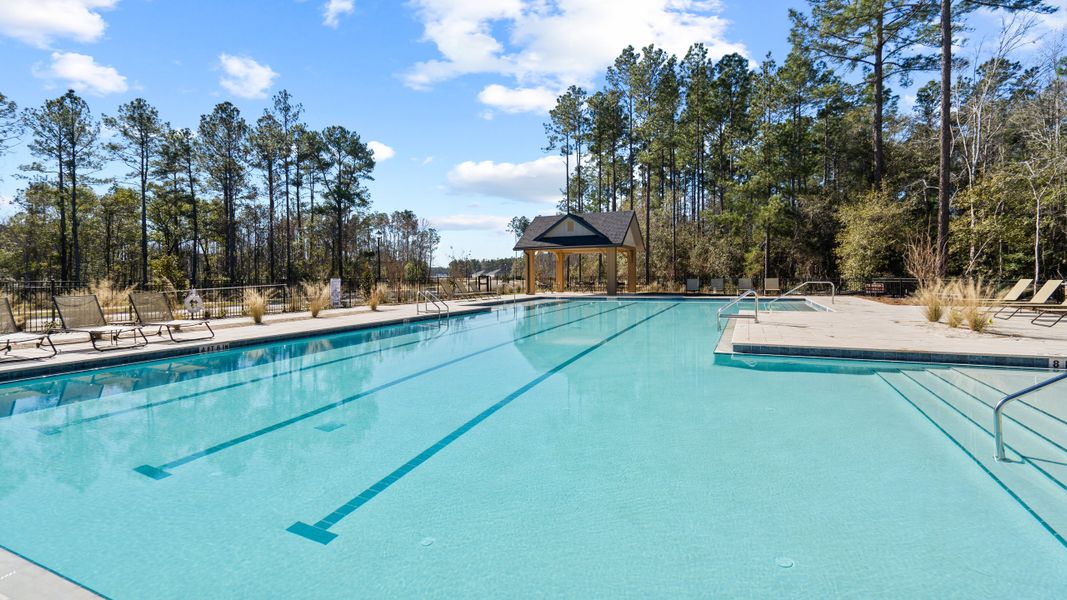 Community amenities in Kings Preserve, Jacksonville (Image 9).