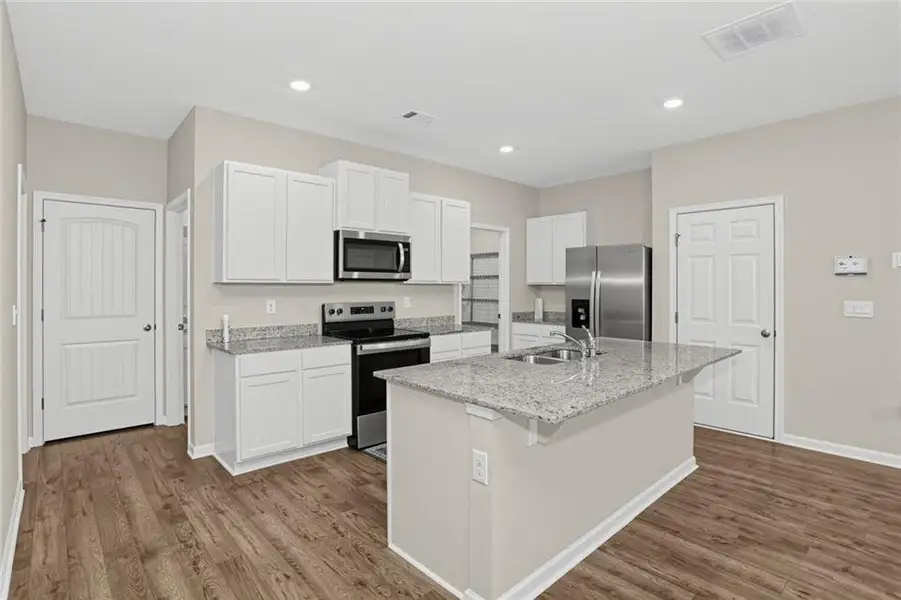 Furnished interior view inside a new home in Etowah Preserve, Dawsonville (Image 18).