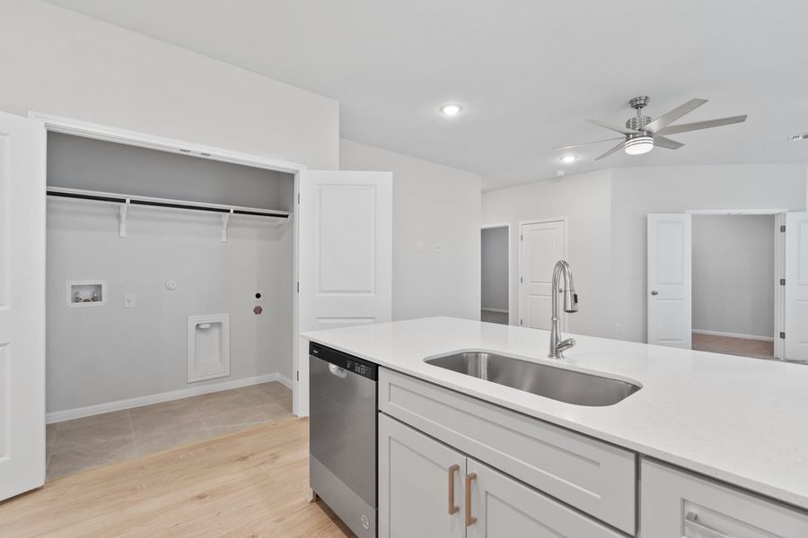 017_dsc00998_1_553 017_dsc00998_1_553