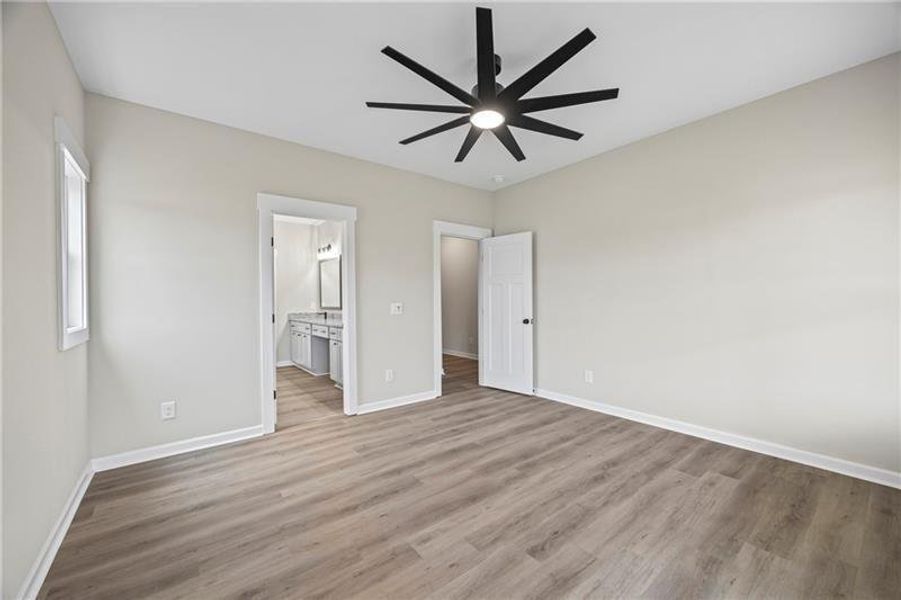 Spacious, unfurnished interior of a new home in , Toccoa (Image 26).