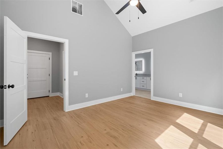 Spacious, unfurnished interior of a new home in , Villa Rica (Image 37).