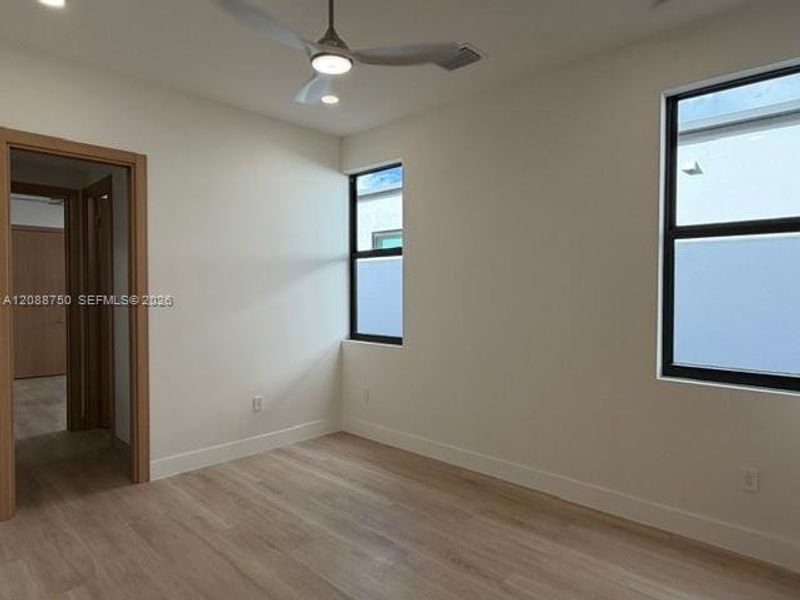 Spacious, unfurnished interior of a new home in , Fort Lauderdale (Image 33). Spacious, unfurnished interior of a new home in , Fort Lauderdale (Image 33).