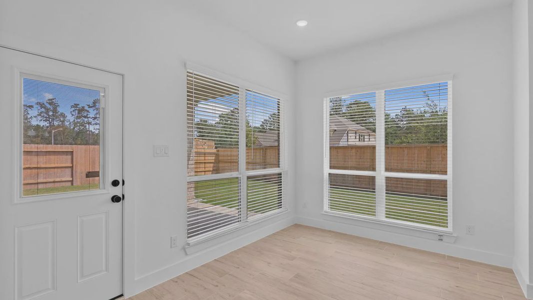 Spacious, unfurnished interior of a new home in Evergreen 40s, Conroe (Image 15). Spacious, unfurnished interior of a new home in Evergreen 40s, Conroe (Image 15).