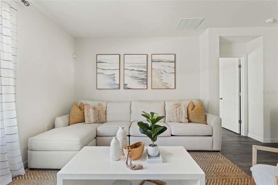 Furnished interior view inside a new home in , Lakeland (Image 25).