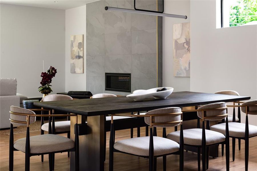 Furnished interior view inside a new home in , Dallas (Image 27). Furnished interior view inside a new home in , Dallas (Image 27).