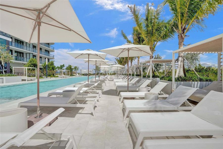 Community amenities in , Miami Beach (Image 3).