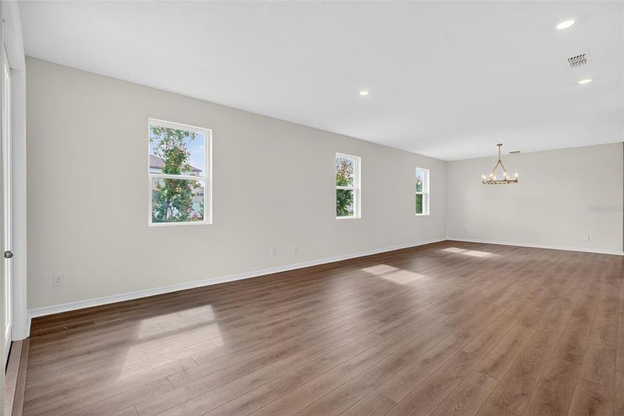 Spacious, unfurnished interior of a new home in Sunbrooke, St. Cloud (Image 17).