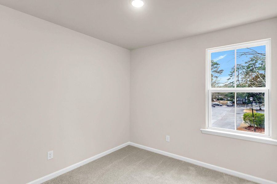 Spacious, unfurnished interior of a new home in , Summerville (Image 38).