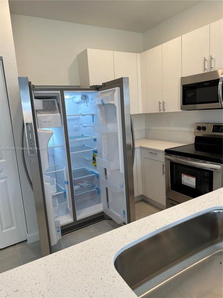 Image 30 of a home in .