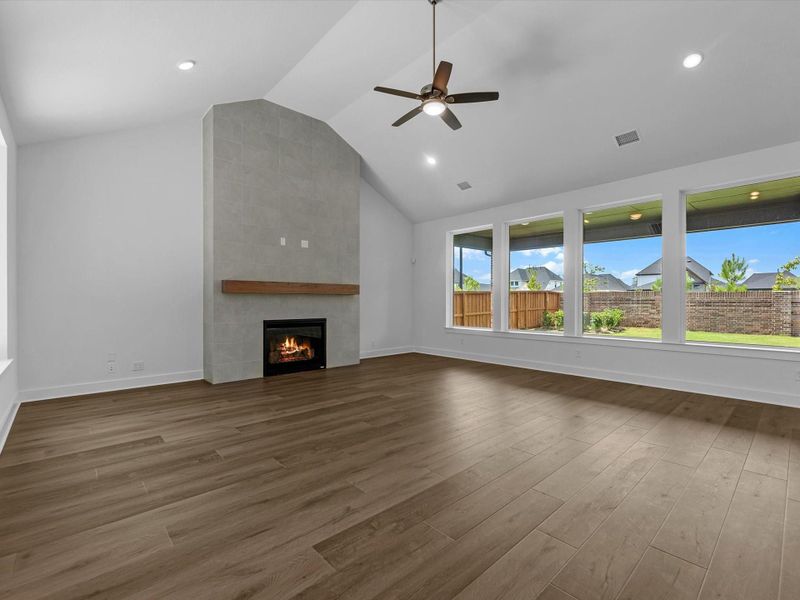 Spacious, unfurnished interior of a new home in Woodson’s Reserve, Spring (Image 21).
