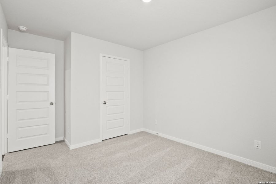 Spacious, unfurnished interior of a new home in Hickory Ridge, Elmendorf (Image 20).