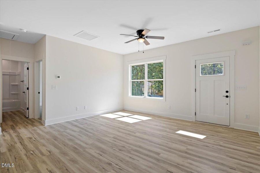 Copy of 06-303 N Willow -6