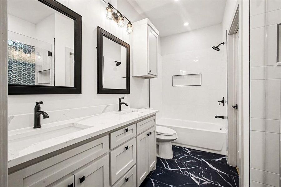 Furnished interior view inside a new home in , Dallas (Image 11).