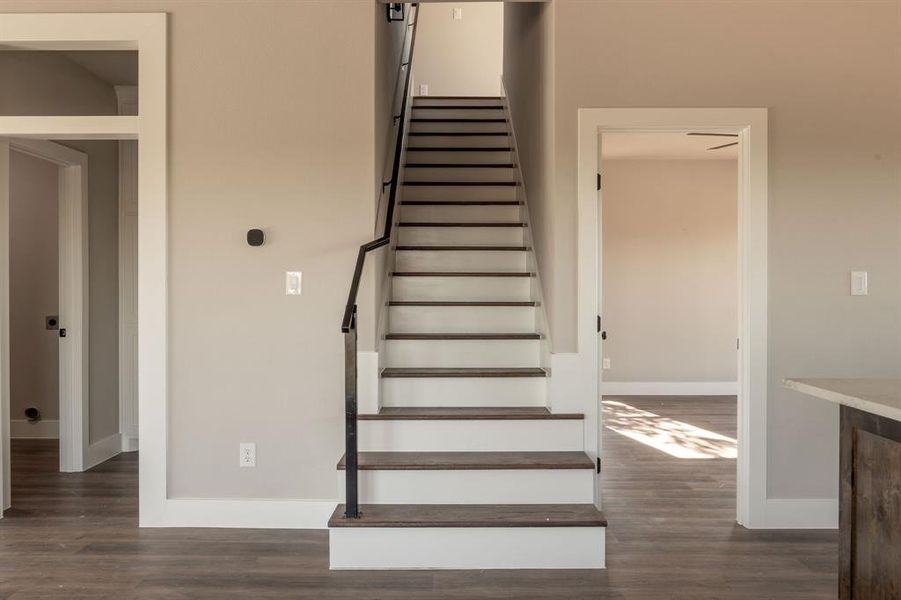 Spacious, unfurnished interior of a new home in , Rio Vista (Image 13).