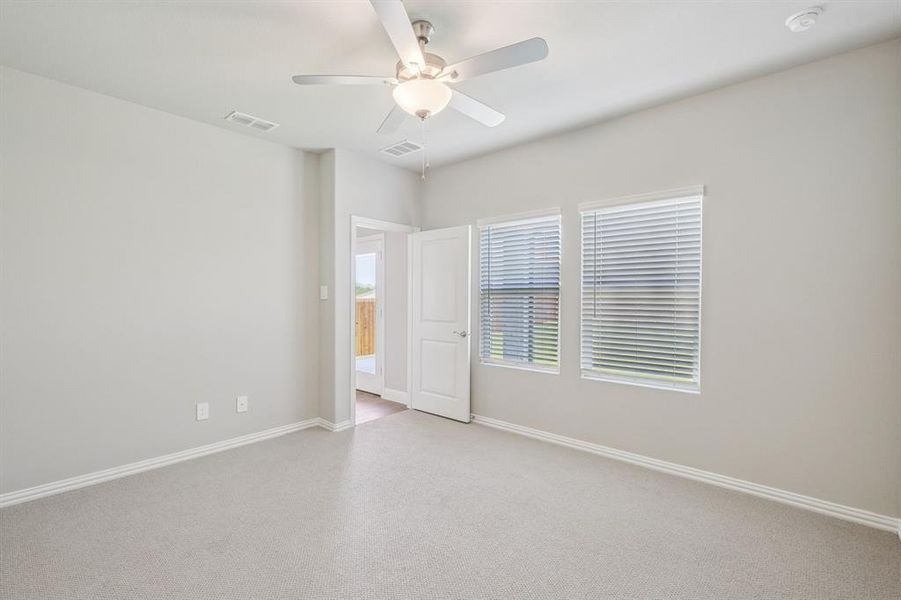 Image 36 of a home in Simpson Crossing - Spring Series.