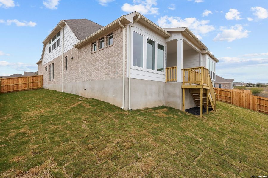 Exterior details and patio area of a home in Homestead, Schertz (Image 24).