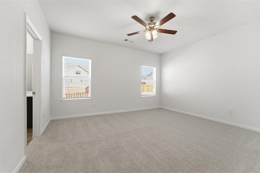 Spacious, unfurnished interior of a new home in La Terra, Celina (Image 14).