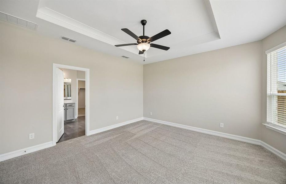 Spacious owners suite Spacious owners suite