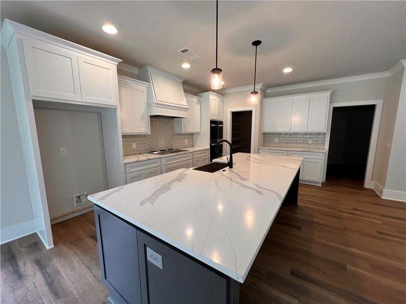Furnished interior view inside a new home in , Jefferson (Image 14).