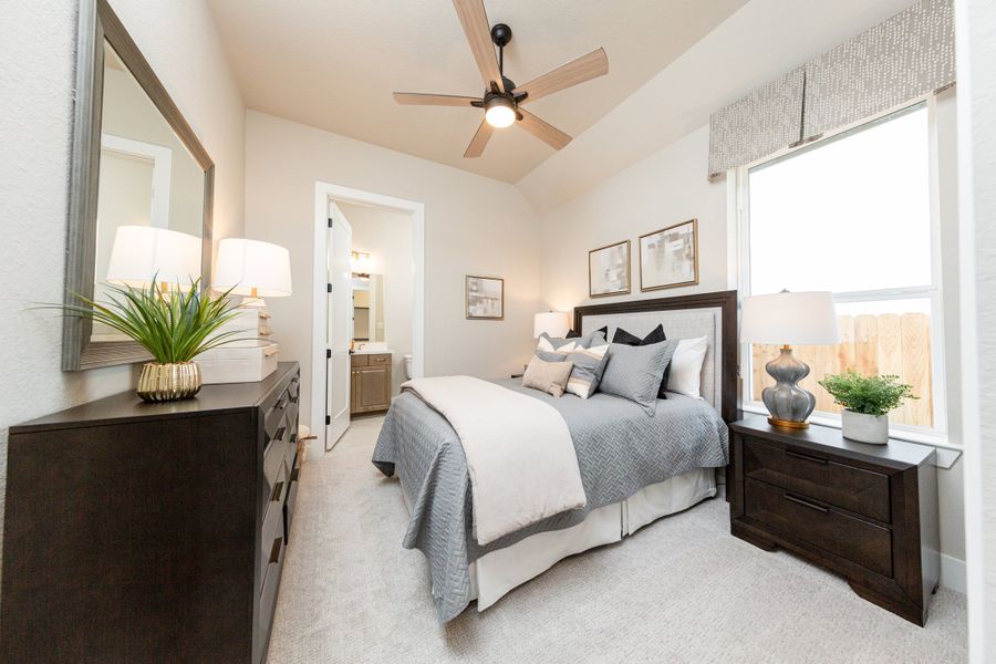 Representative furnished interior of a home built from the Kerrville by Beazer Homes in Amira: Hilltop Collection, Tomball (Image 7). Representative furnished interior of a home built from the Kerrville by Beazer Homes in Amira: Hilltop Collection, Tomball (Image 7).