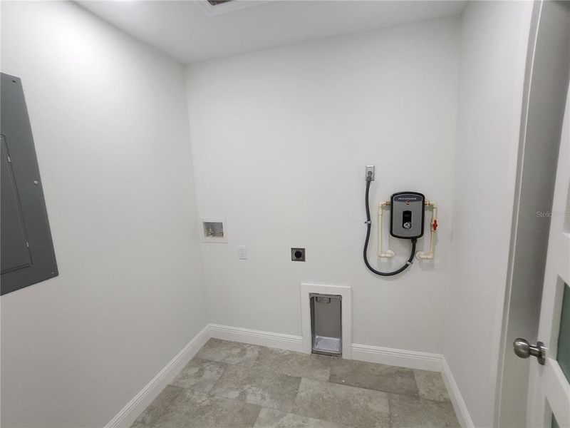 Image 41 of a home in .