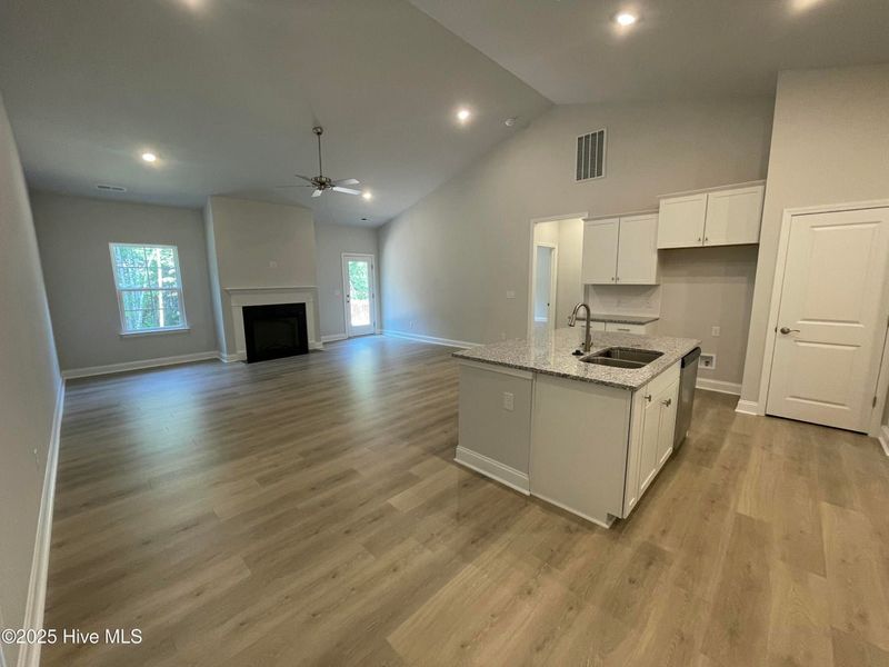 Image 30 of a home in Mill Creek Cove.