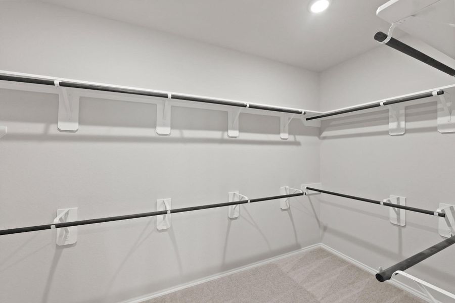 Spacious, unfurnished interior of a new home in The Trails, New Caney (Image 14).