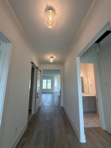 Spacious, unfurnished interior of a new home in Grayson Ridge, Van Alstyne (Image 9).