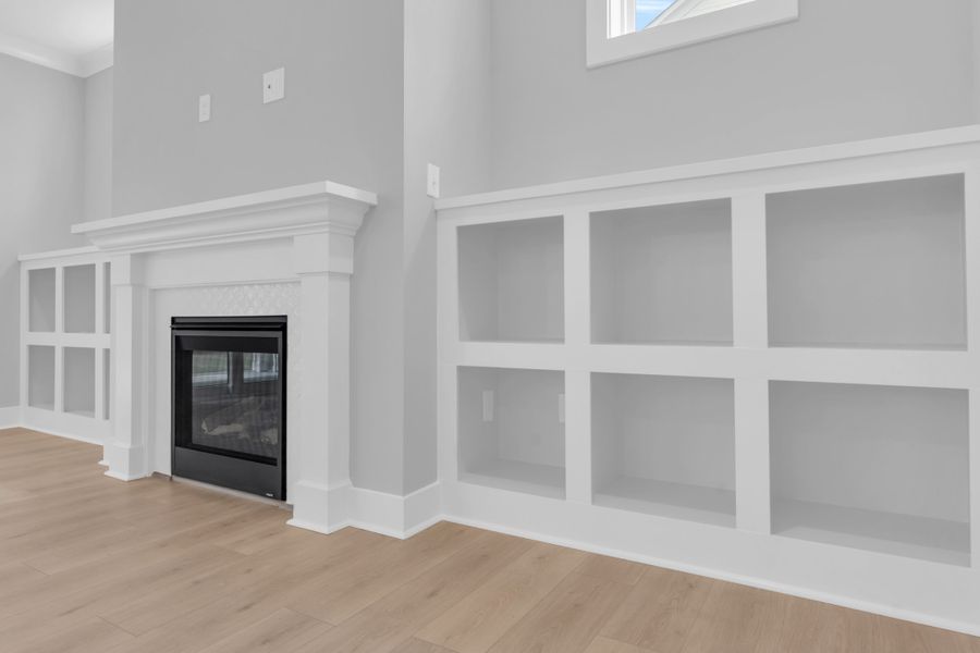 Representative unfurnished interior of a home built from the The Hampton by RobuckHomes in Stonehenge, Raleigh (Image 29).