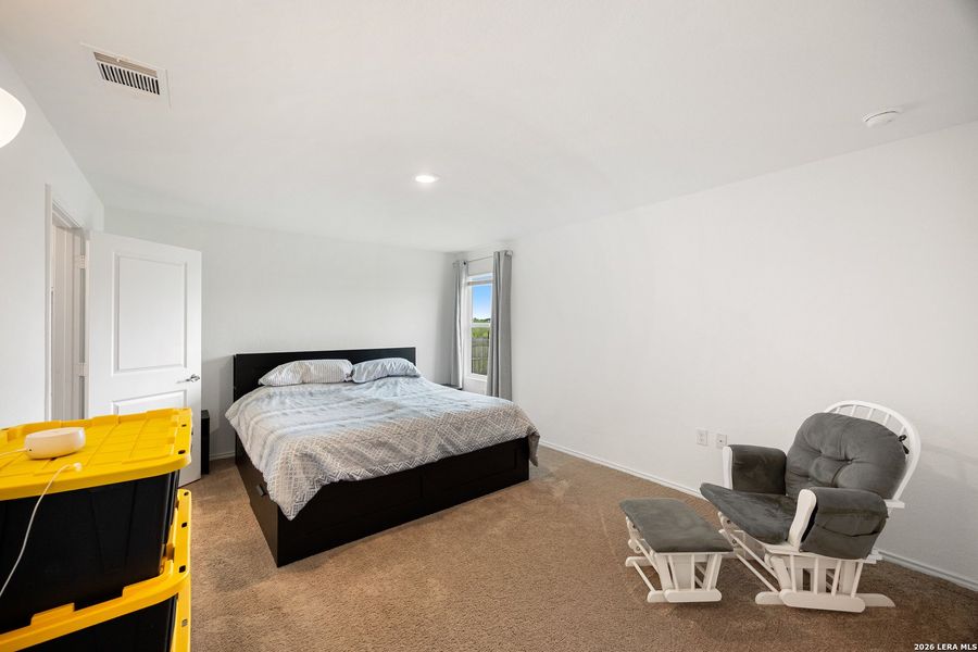 Furnished interior view inside a new home in Mission del Lago, San Antonio (Image 18).
