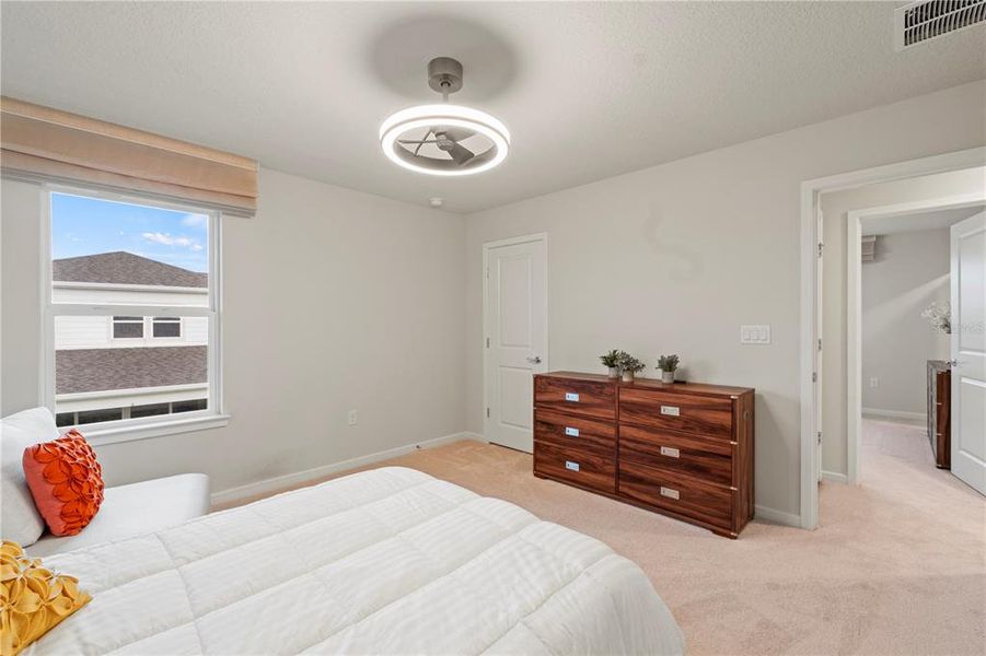 Furnished interior view inside a new home in Willow Ridge, Montverde (Image 33). Furnished interior view inside a new home in Willow Ridge, Montverde (Image 33).