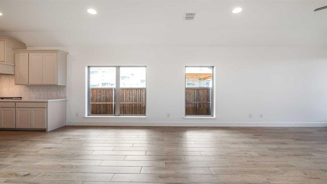 Spacious, unfurnished interior of a new home in Devonshire, Forney (Image 19).