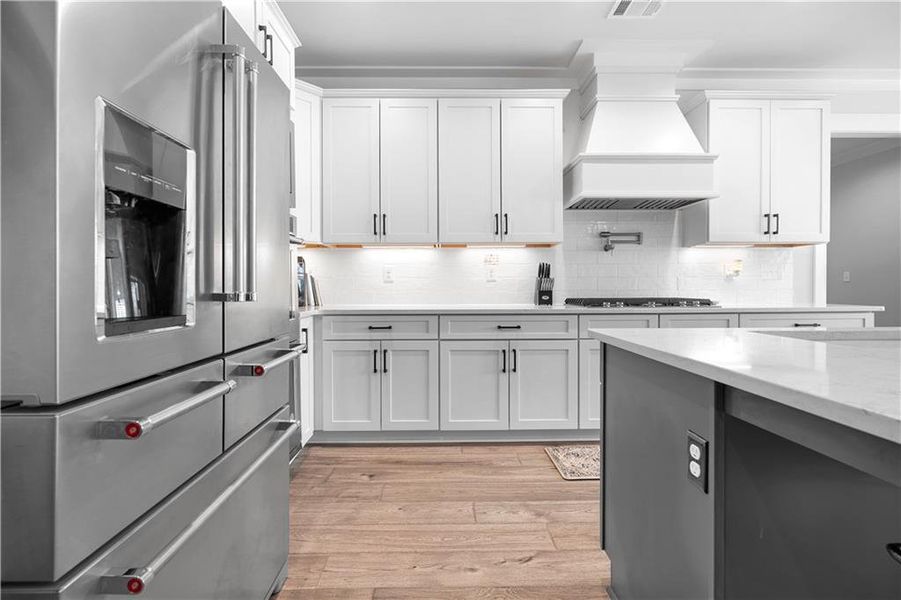 Furnished interior view inside a new home in , Monroe (Image 5).