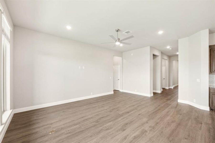 Spacious, unfurnished interior of a new home in The Oaks, Red Oak (Image 31). Spacious, unfurnished interior of a new home in The Oaks, Red Oak (Image 31).
