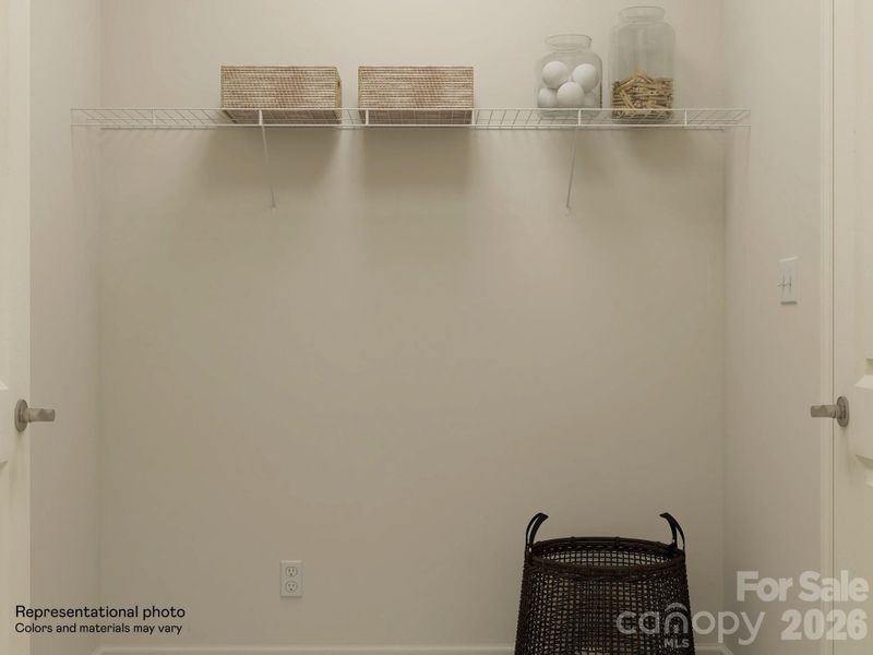 Close-up of interior finishes inside a home in Roselyn, Lancaster (Image 17). Close-up of interior finishes inside a home in Roselyn, Lancaster (Image 17).
